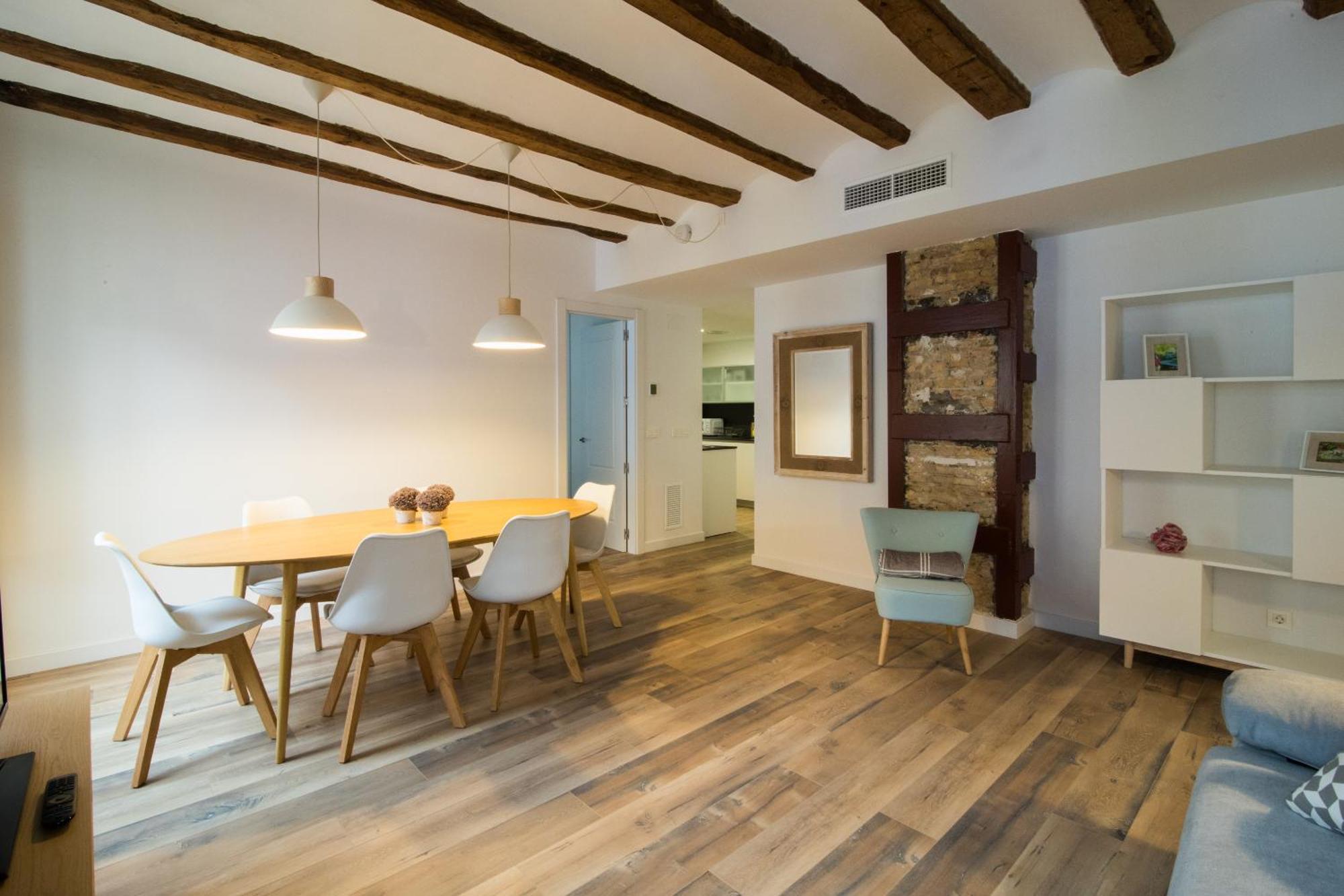 Apartamentos Almada Zaragoza Luaran gambar